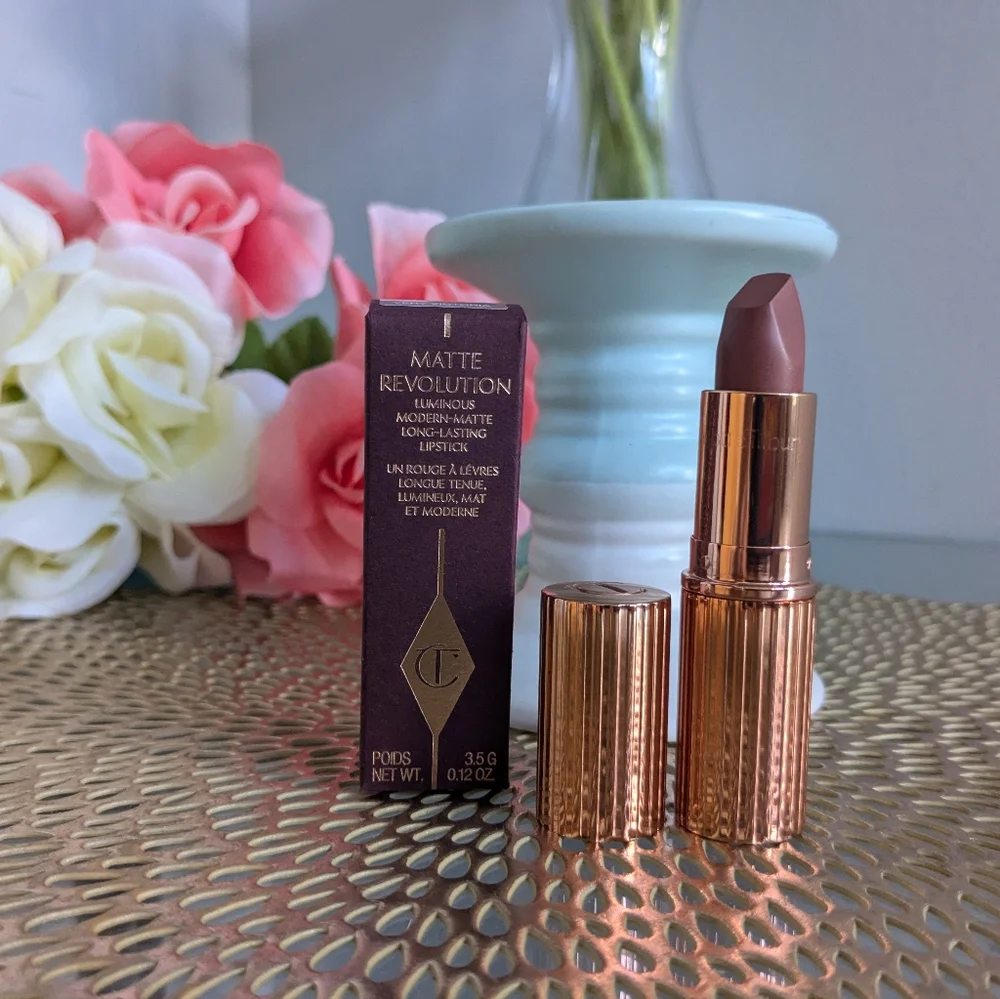 Charlotte tilbury full size lipstick